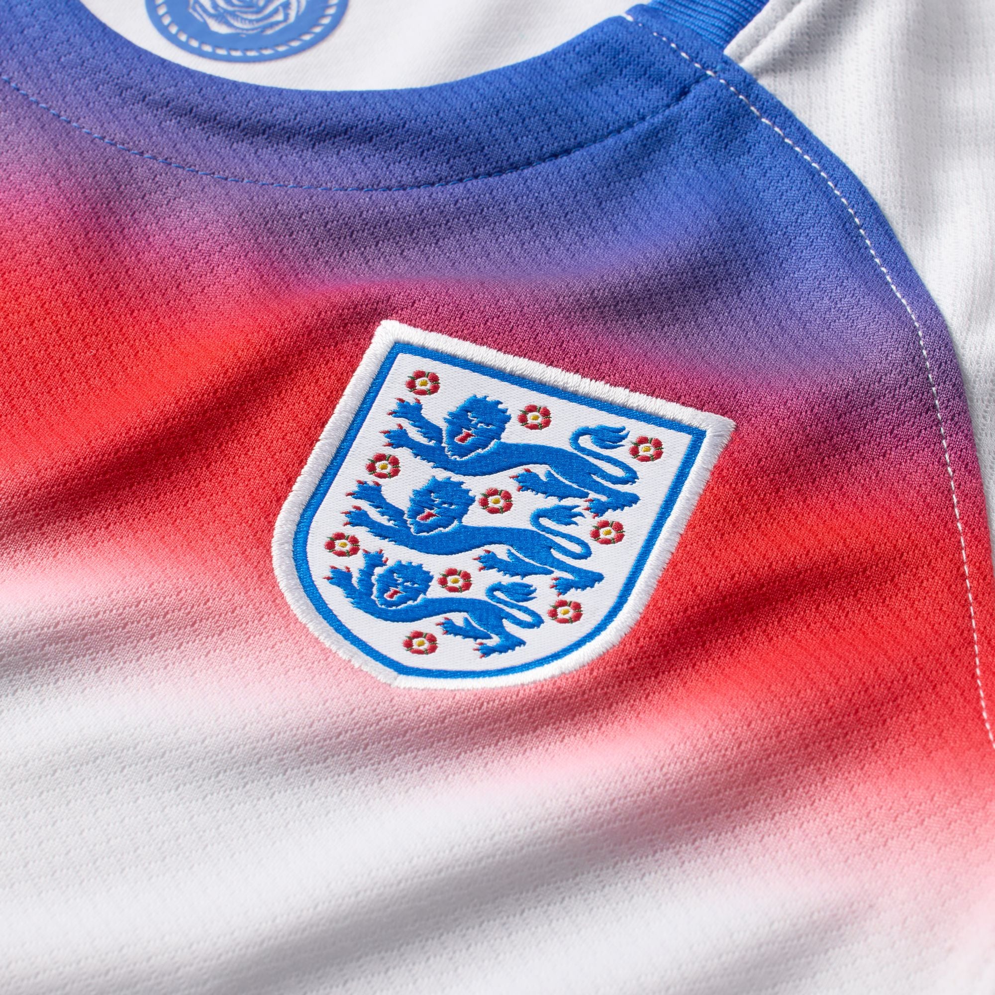 England 2025/26 Stadium Home Little Kids' Nike Soccer Replica 3-Piece Kit