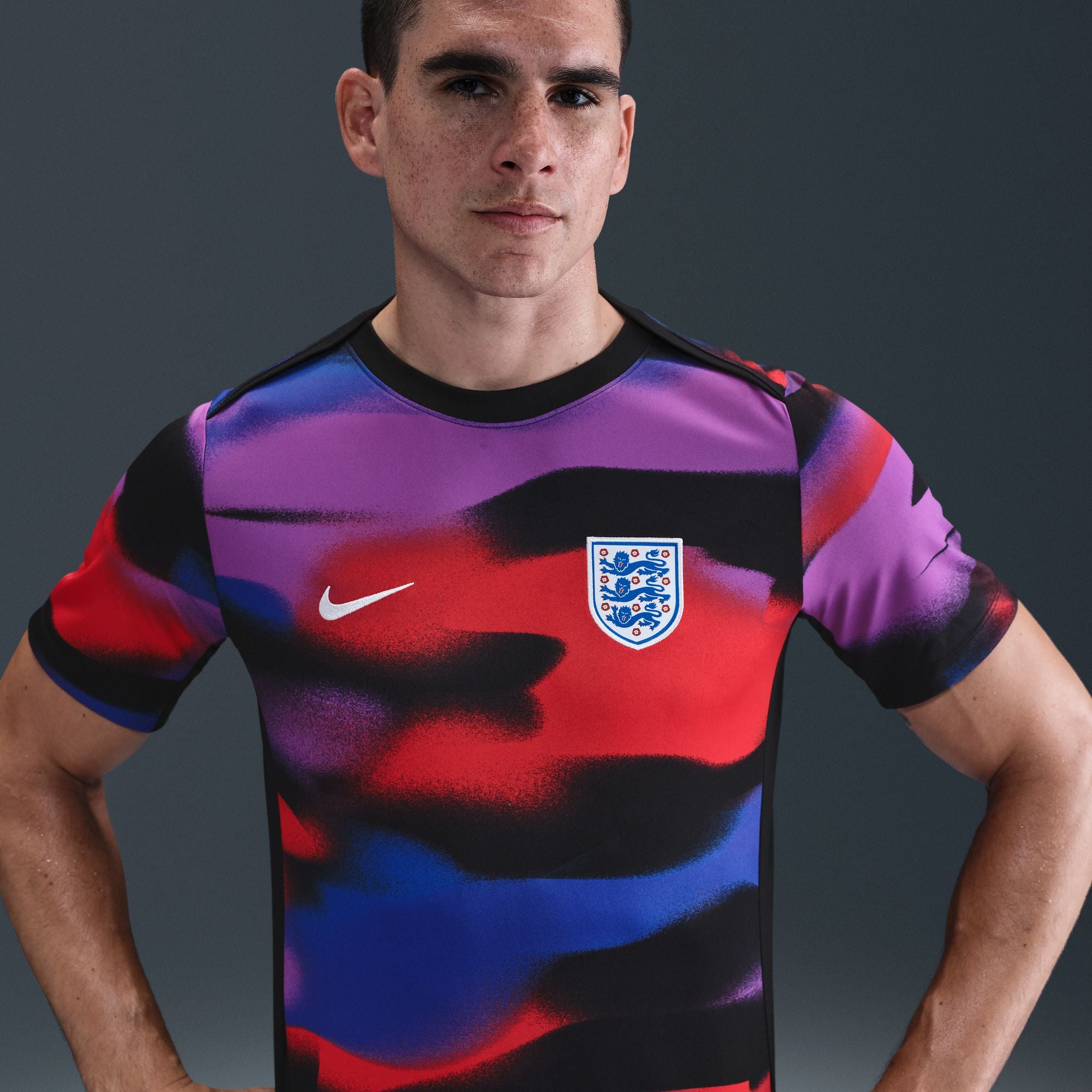 England Academy Pro Straight Fit Nike Dri-FIT Soccer Pre-Match Short-Sleeve Top