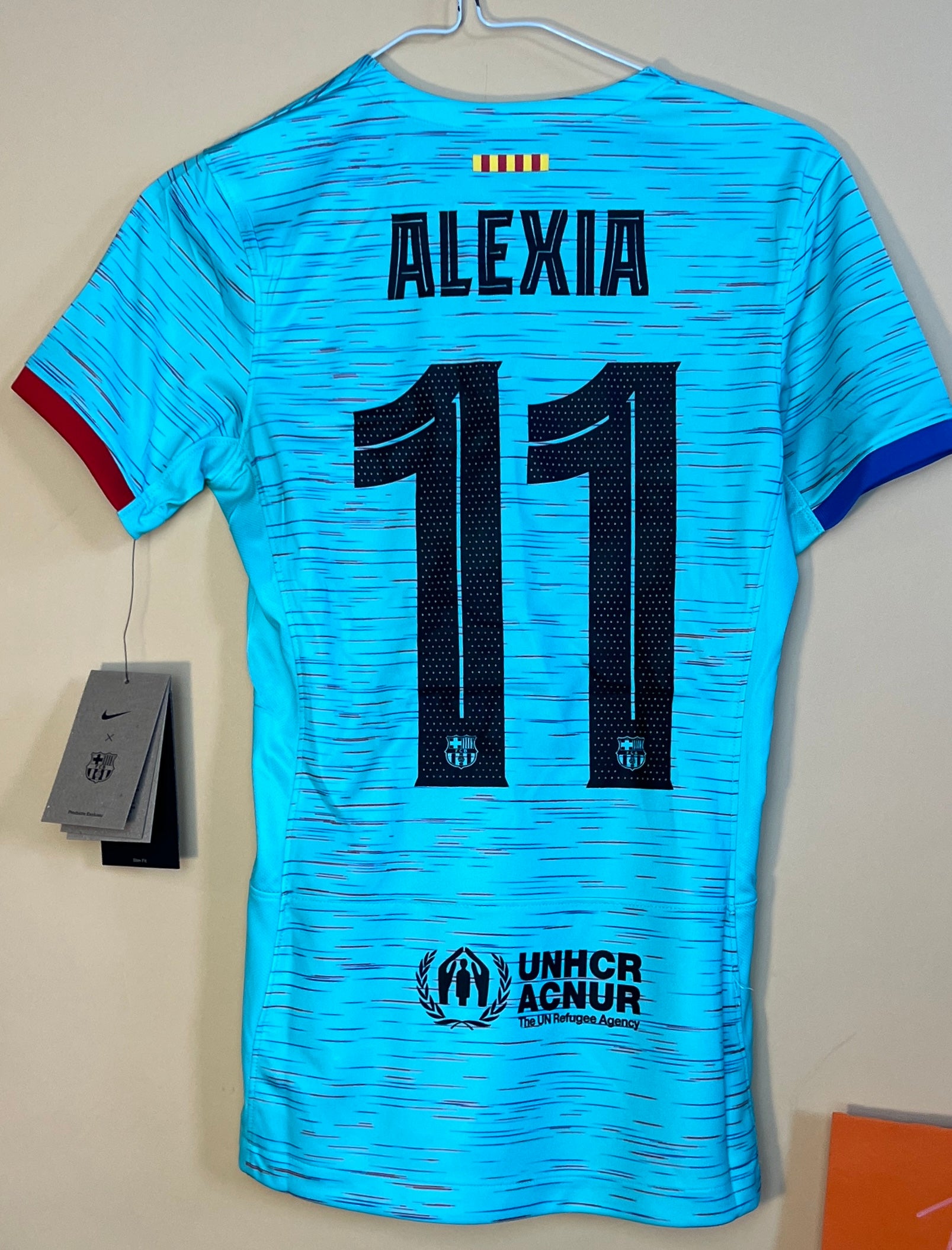 Barca Third 23/24 Curved XS Shirt - Alexia 11