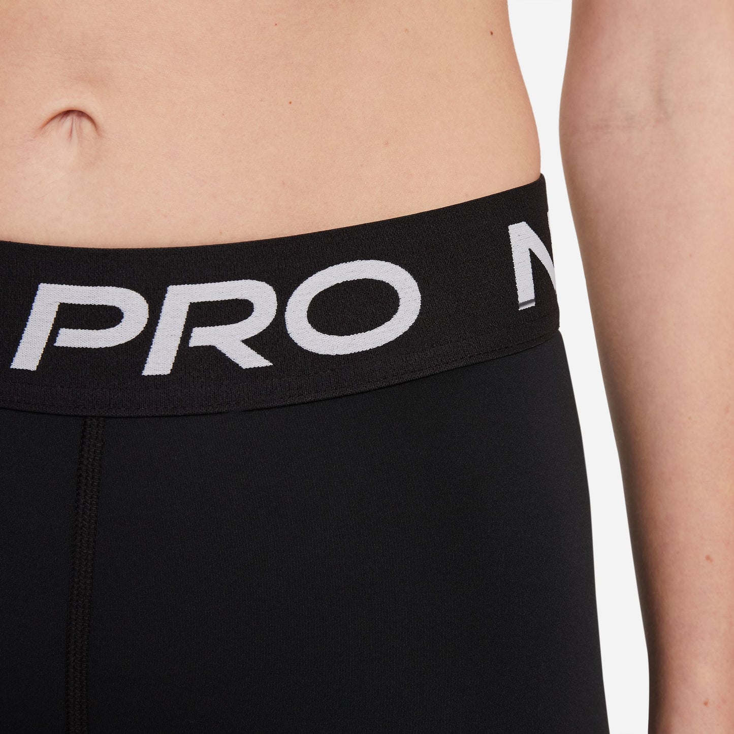 Nike Pro 365 Women's 5" Shorts - Black