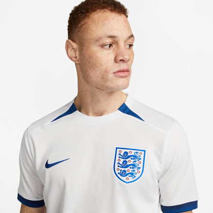 Camiseta Nike Stadium de corte recto de local de las Lionesses de Inglaterra 2023