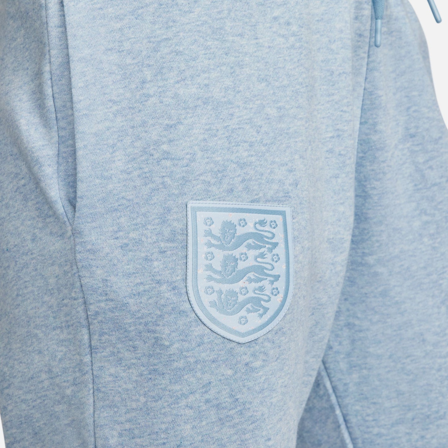 Pantalones de tiro medio Nike para mujer England Lionesses 2023 Club Fleece