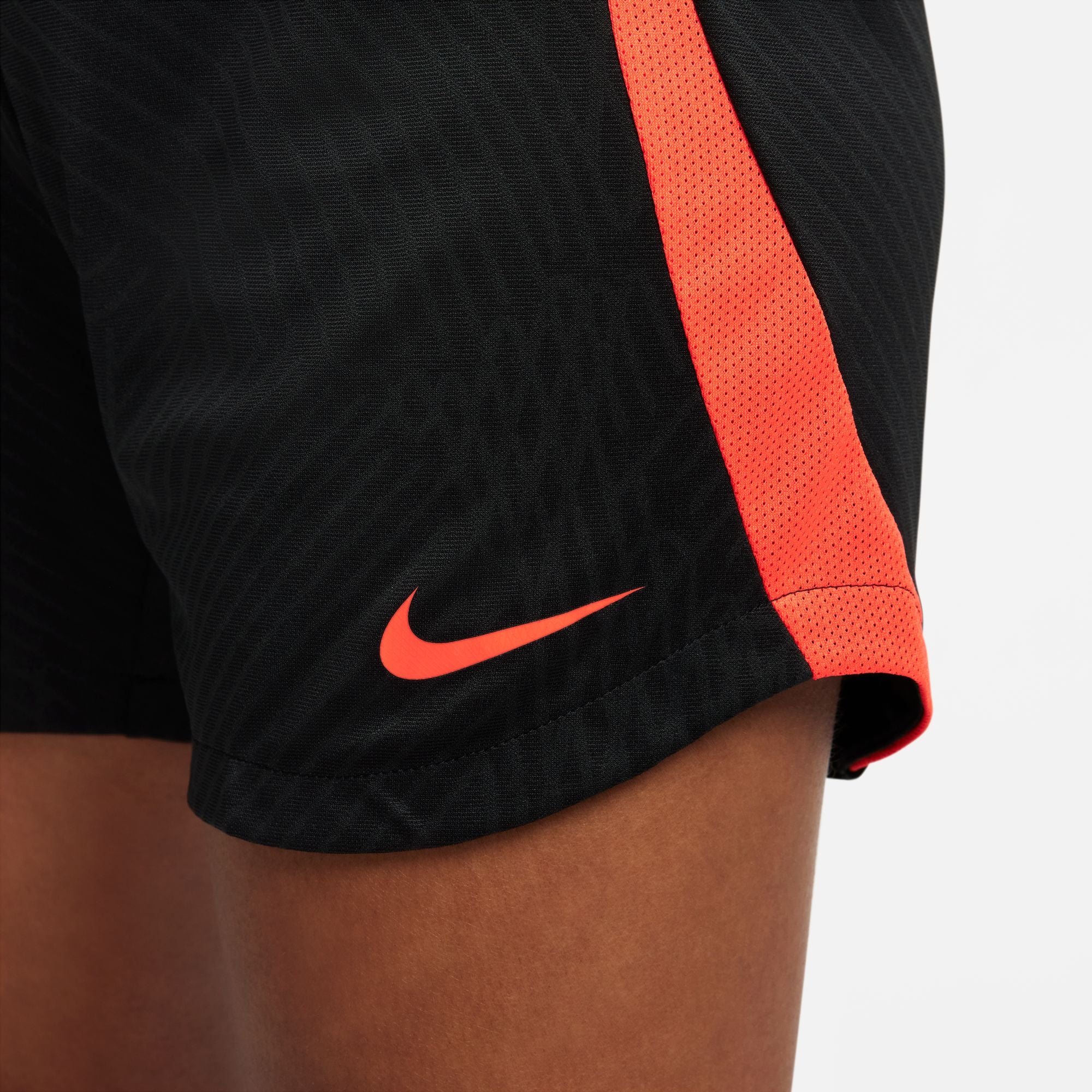 Nike Dri-FIT Strike Women's Football Shorts