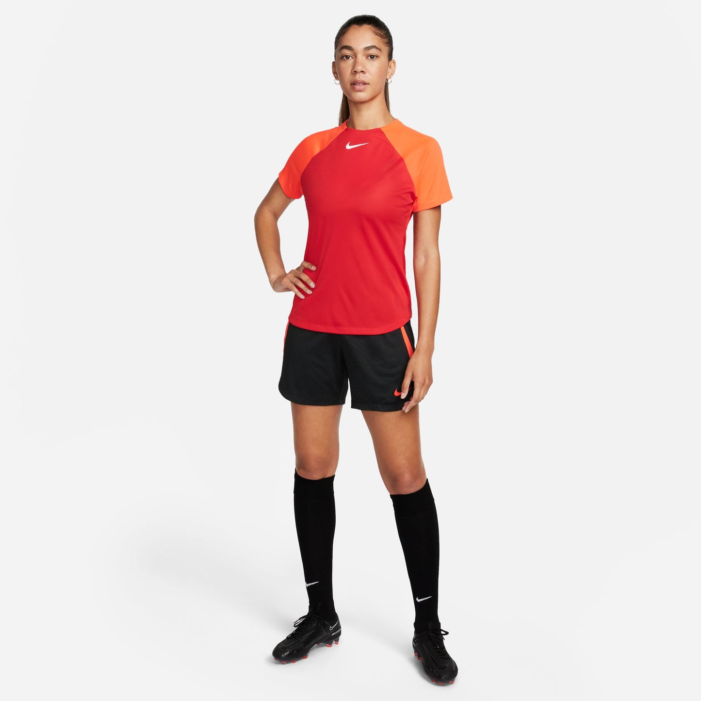Pantalón corto de fútbol Nike Dri-FIT Strike para mujer 