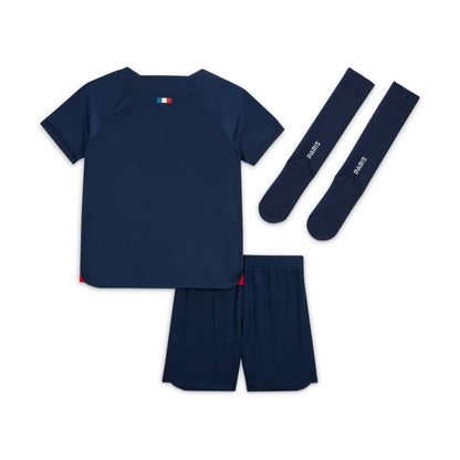 Equipación Nike Dri-FIT de 3 piezas para niño pequeño local Paris Saint-Germain 23/24