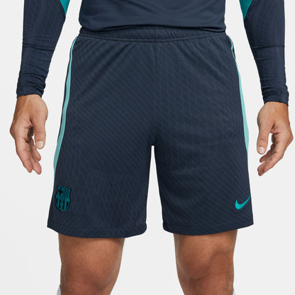 Pantalón corto de fútbol Nike Dri-FIT de corte recto de la tercera equipación del Barcelona 23/24