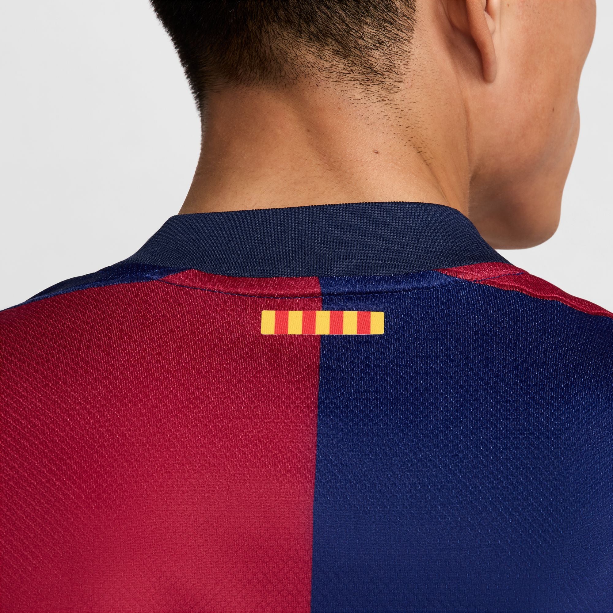 Camiseta Nike Stadium de corte curvo Primera equipación del Barcelona 23/24