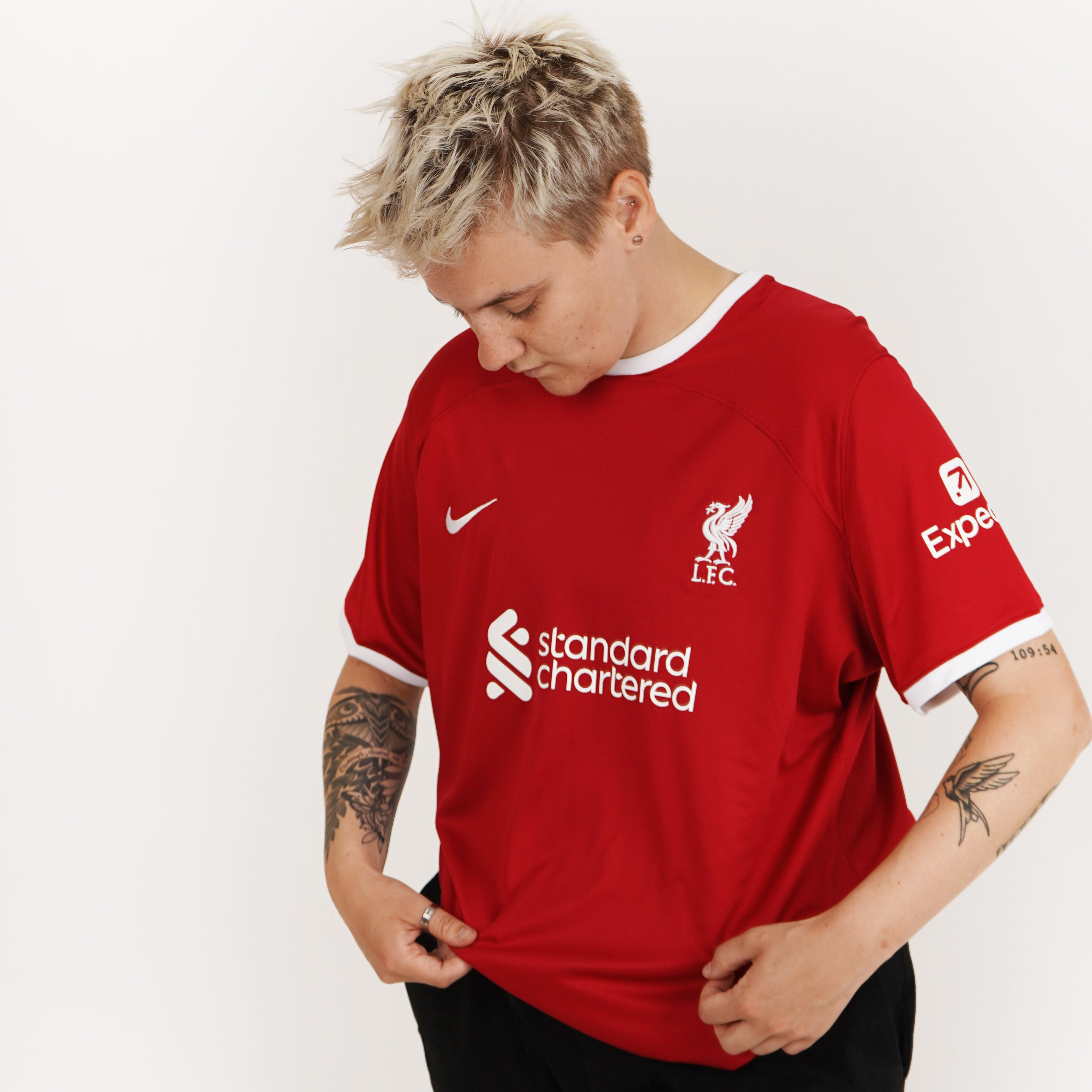 Camiseta Nike Stadium de corte curvo de local del Liverpool 23/24