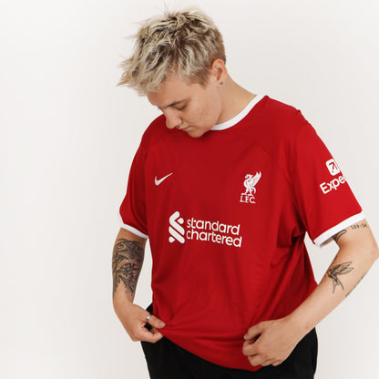 Liverpool 23/24 Nike stadionshirt met gebogen pasvorm