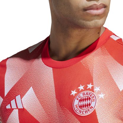 FC Bayern pre-match shirt