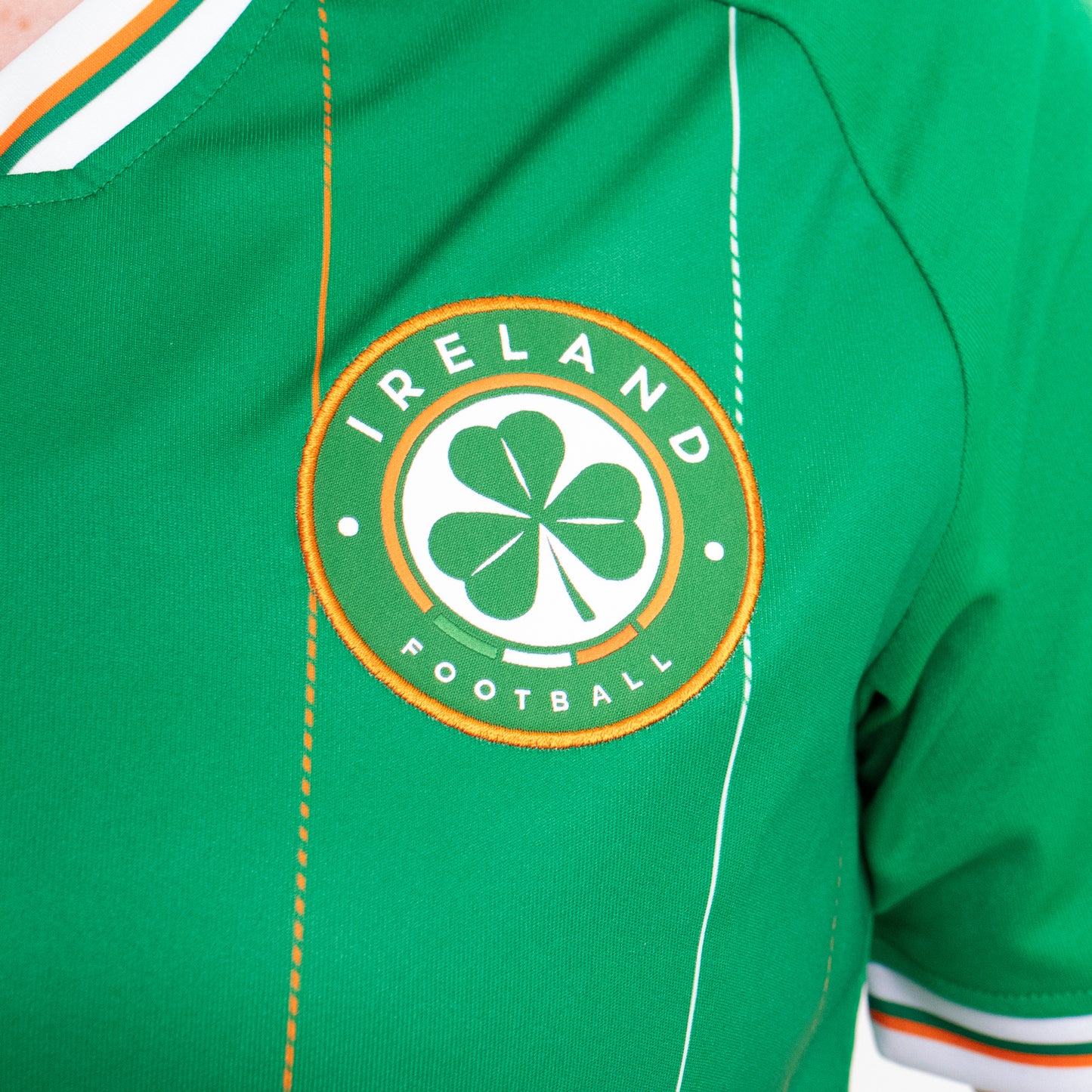 Camiseta Irlanda Local Castore Stadium Curved Fit 2023