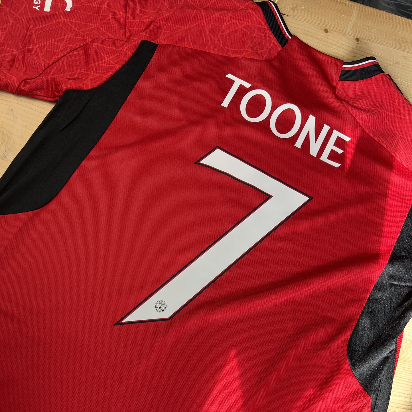 Manchester United Home - Curved XL - TOONE 7