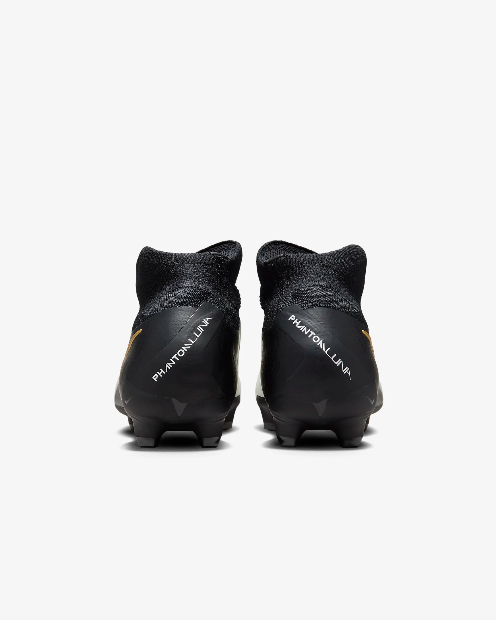 Nike Phantom Luna 2 Pro FG High-Top Football Boot