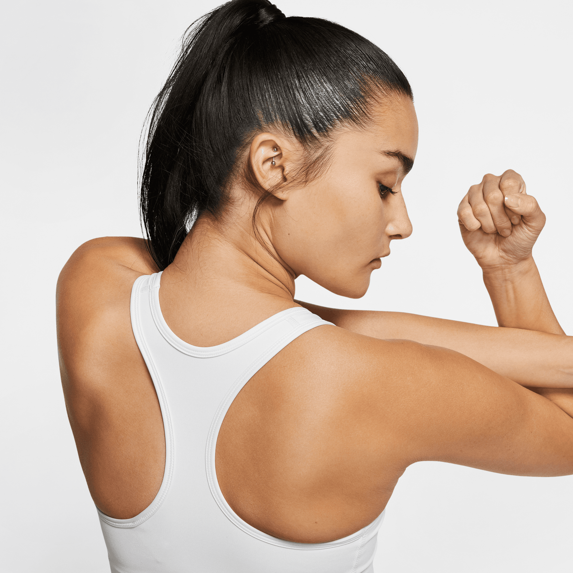 NIKE Women's Medium-Support Non-Padded White Sports Bra – FOUDYS